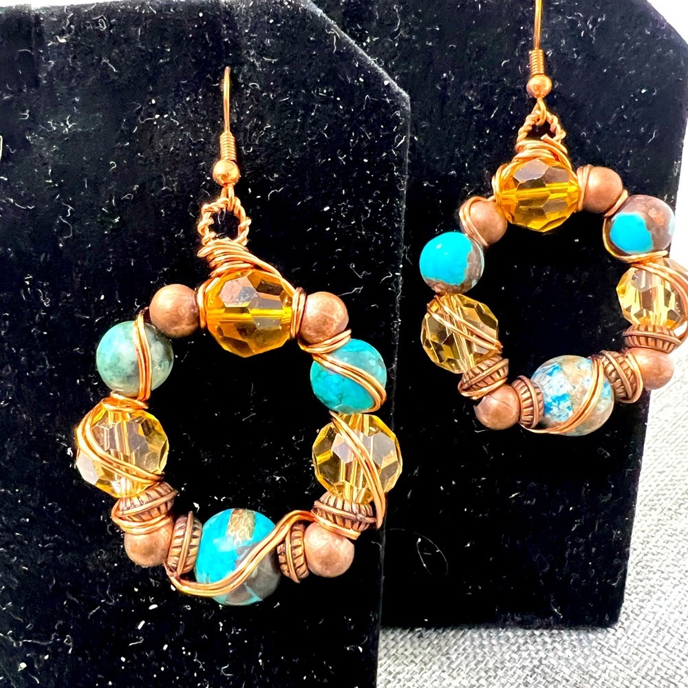Copper Wire Wrapped Turquoise And Crystals With Copper Spacers. 1 1/2” ☑️
